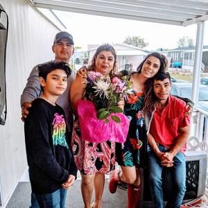 Meet your Posher, Maria ana